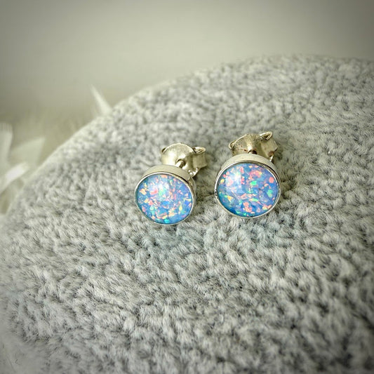 Round .925 Silver Stud Earrings
