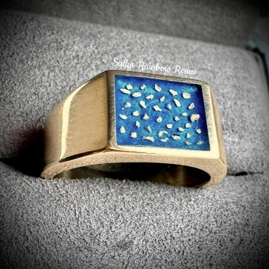9ct Yellow gold square Signet Ring