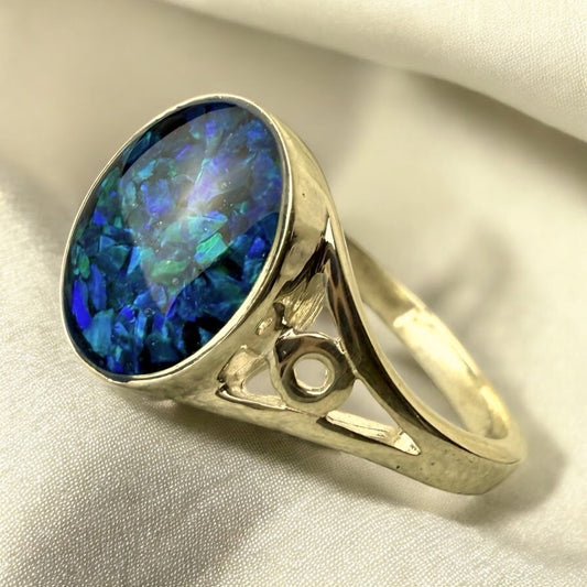 9ct Yellow Gold The Oval Ring