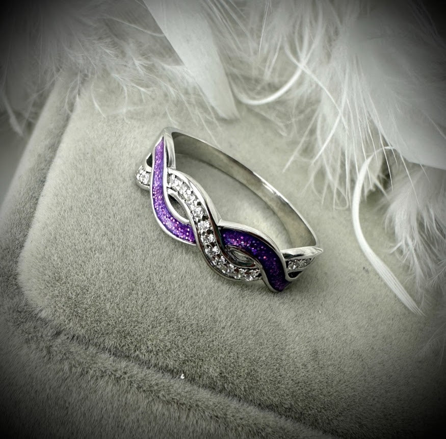 Entwined Love .925 Silver Ring