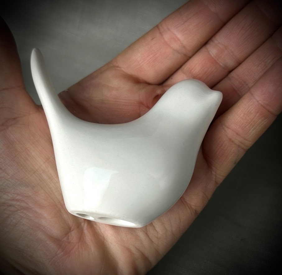 Ceramic memorial Ashes / hair Dove