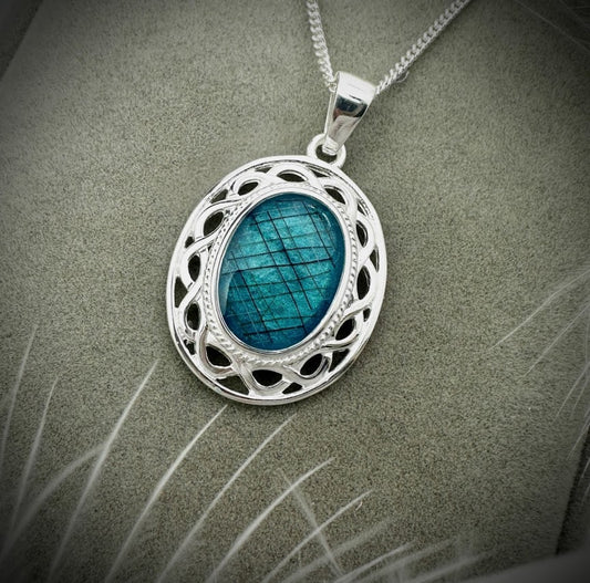 Celtic Oval Pendant