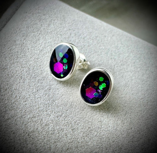 Oval Stud Earrings