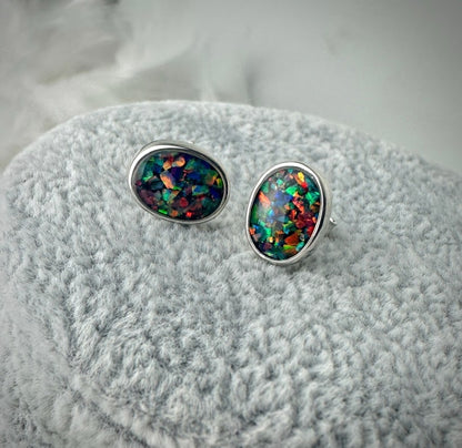Oval Stud Earrings