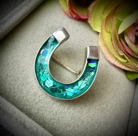 Horseshoe Stockpin