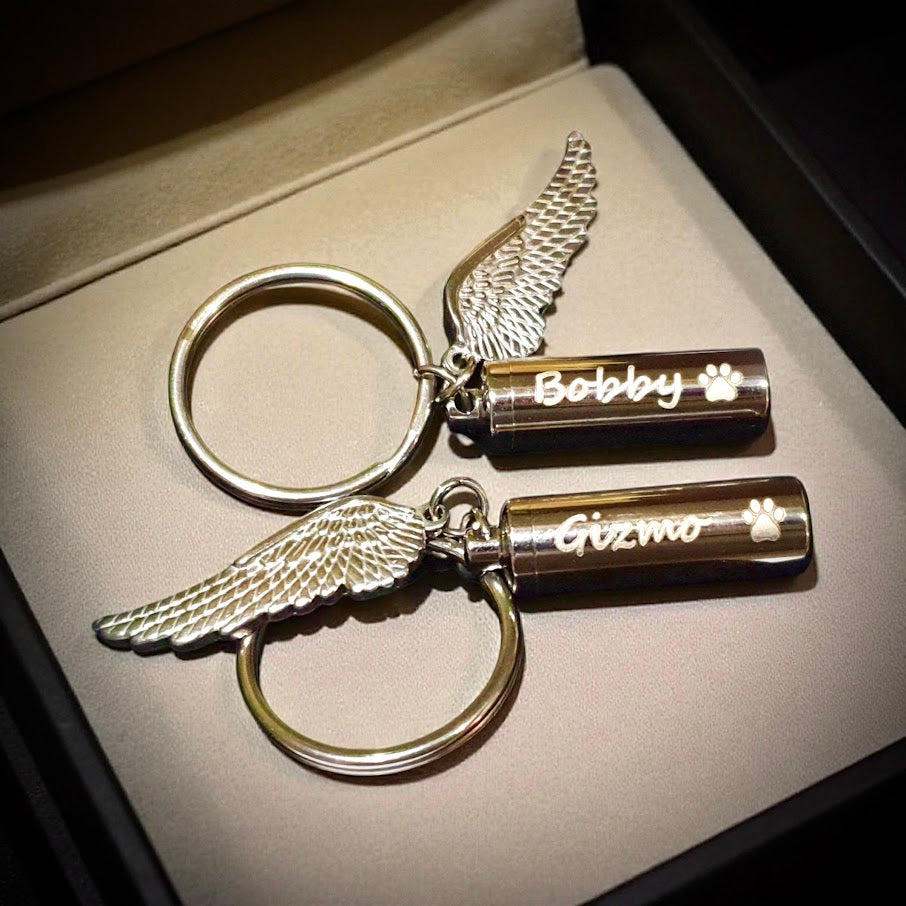 Self Filll winged Urn Keyring
