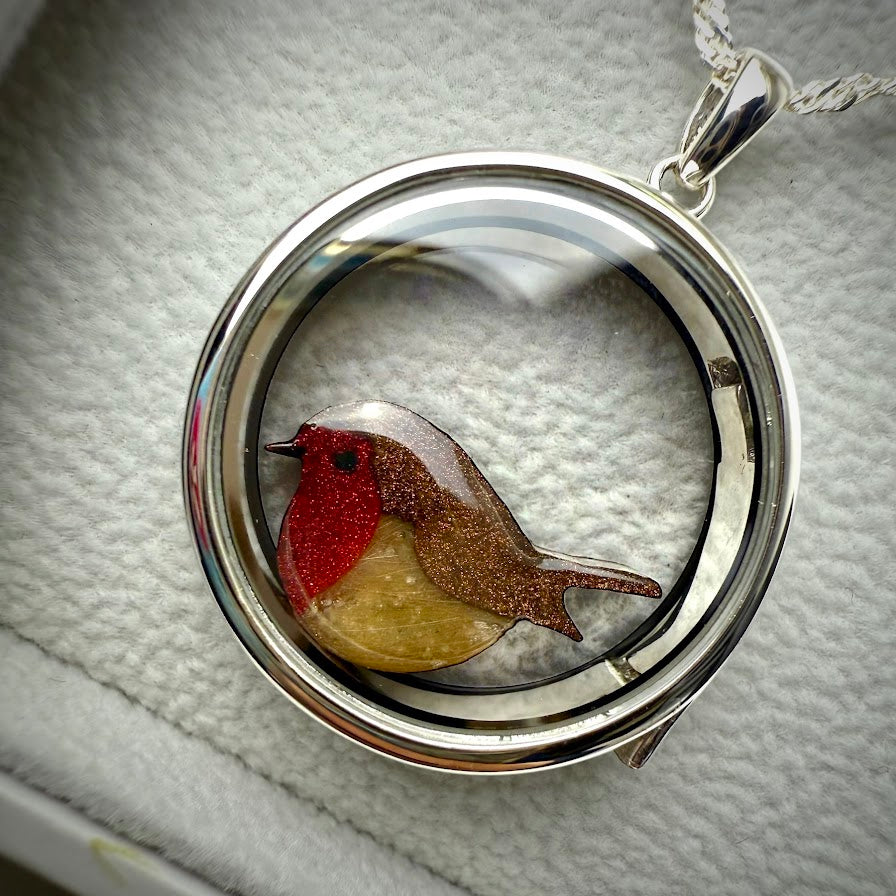 Round glass and .925 Silver locket  & Robin Charm