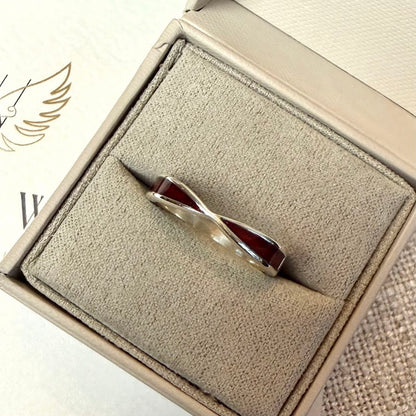 Sterling Silver Twist Memorial Ring